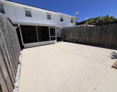 213 Canaveral Beach Boulevard - Photo Thumbnail 10