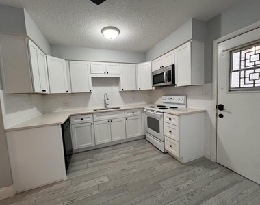 213 Canaveral Beach Boulevard - Photo Thumbnail 5