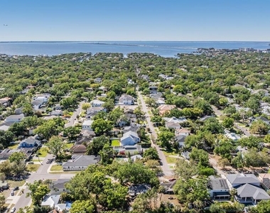 1104 S Lois Avenue - Photo Thumbnail 26