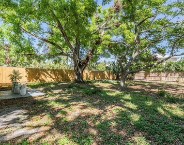 1104 S Lois Avenue - Photo Thumbnail 22