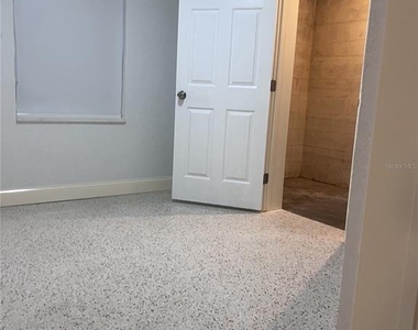 2495 Baywood Drive E - Photo Thumbnail 4