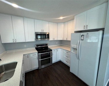 3600 Alabama Avenue Ne - Photo Thumbnail 6