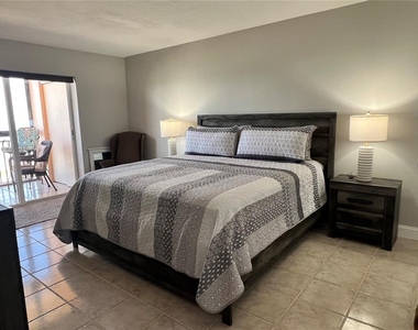 1270 Gulf Boulevard - Photo Thumbnail 9