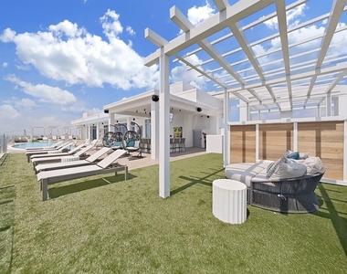 2910 W Barcelona Street - Photo Thumbnail 54