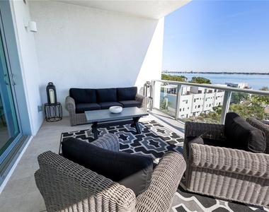 2910 W Barcelona Street - Photo Thumbnail 38