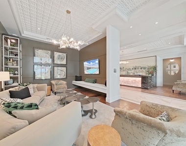 2910 W Barcelona Street - Photo Thumbnail 65