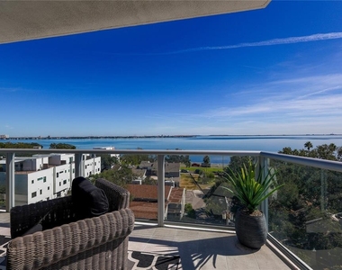 2910 W Barcelona Street - Photo Thumbnail 4