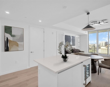400 Central Avenue - Photo Thumbnail 5