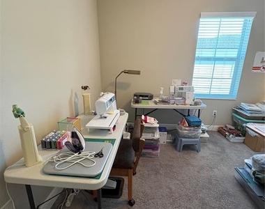 103 Cutlass Way - Photo Thumbnail 14