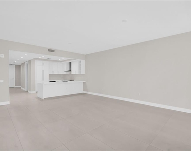 275 1st Avenue S - Photo Thumbnail 26