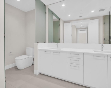 275 1st Avenue S - Photo Thumbnail 40