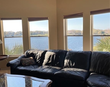 2221 Norwegian Drive - Photo Thumbnail 7
