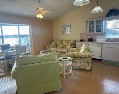 2221 Norwegian Drive - Photo Thumbnail 16