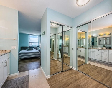 6291 Bahia Del Mar Circle - Photo Thumbnail 19