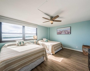 6291 Bahia Del Mar Circle - Photo Thumbnail 17