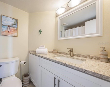 6291 Bahia Del Mar Circle - Photo Thumbnail 15