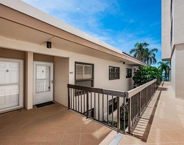 6291 Bahia Del Mar Circle - Photo Thumbnail 1
