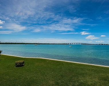6291 Bahia Del Mar Circle - Photo Thumbnail 21