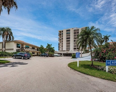 6291 Bahia Del Mar Circle - Photo Thumbnail 23