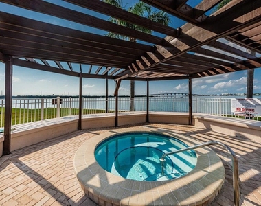 6294 Bahia Del Mar Circle - Photo Thumbnail 20