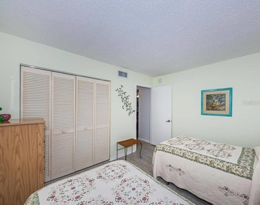 6294 Bahia Del Mar Circle - Photo Thumbnail 11