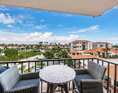 6295 Bahia Del Mar Circle - Photo Thumbnail 2