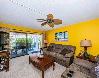 6273 Bahia Del Mar Boulevard - Photo Thumbnail 5