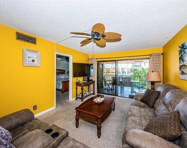 6273 Bahia Del Mar Boulevard - Photo Thumbnail 6