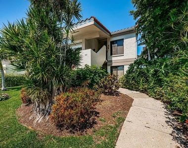 6273 Bahia Del Mar Boulevard - Photo Thumbnail 22