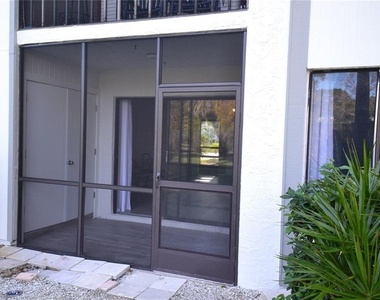 135 W Cypress Court - Photo Thumbnail 21