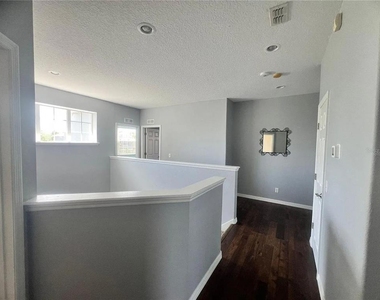 1476 Lexington Ave - Photo Thumbnail 18