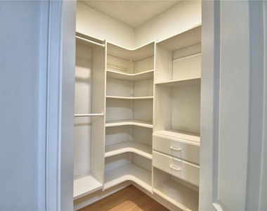 660 Celebration Avenue - Photo Thumbnail 26