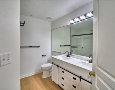 660 Celebration Avenue - Photo Thumbnail 27