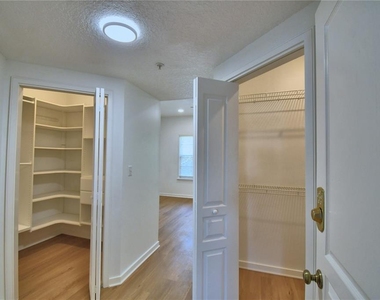 660 Celebration Avenue - Photo Thumbnail 24