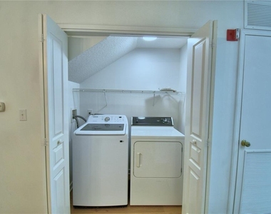 660 Celebration Avenue - Photo Thumbnail 35