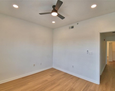 660 Celebration Avenue - Photo Thumbnail 23