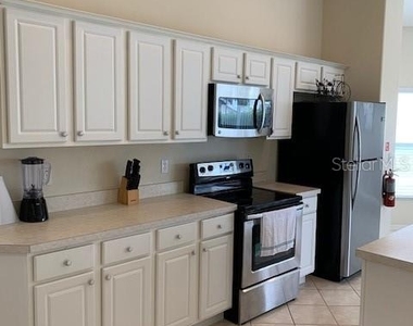 16644 Fresh Meadow Drive - Photo Thumbnail 12