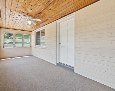 608 Missouri Avenue - Photo Thumbnail 5