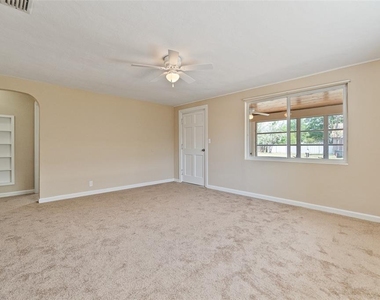 608 Missouri Avenue - Photo Thumbnail 8