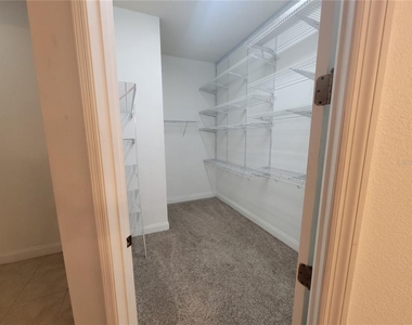 13092 Sw 84th Terrace Road - Photo Thumbnail 10