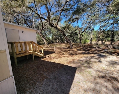 16625 Ne 2nd Street Road - Photo Thumbnail 1