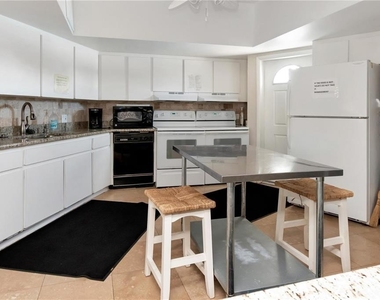 10351 Regal Drive - Photo Thumbnail 34
