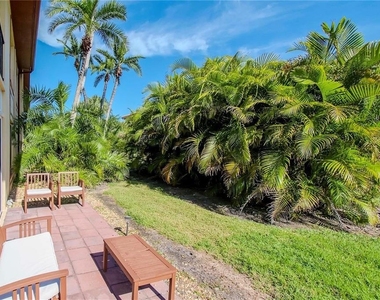 10351 Regal Drive - Photo Thumbnail 22