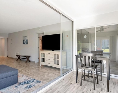 10351 Regal Drive - Photo Thumbnail 13