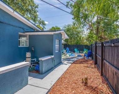 2917 Stetson Street - Photo Thumbnail 29