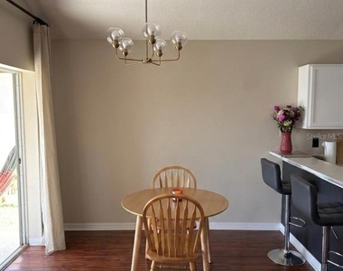 8103 Tar Hollow Drive - Photo Thumbnail 6