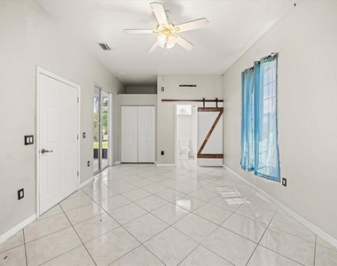 13848 Vista Del Lago Boulevard - Photo Thumbnail 11
