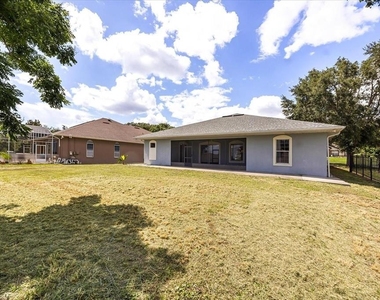 13848 Vista Del Lago Boulevard - Photo Thumbnail 18