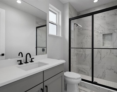 16708 Bolsena Drive - Photo Thumbnail 10