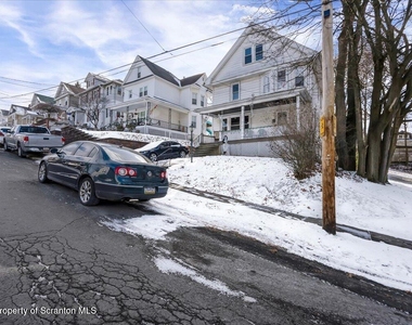 1026 Fairfield Street - Photo Thumbnail 2